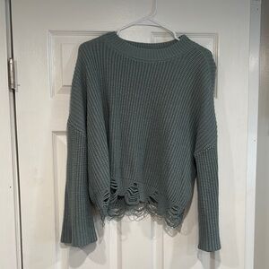 Daytrip Women’s Blue Ribbed Distressed Crew Neck Sweater Size Small